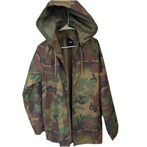 Vans Men’s military Jacket Size Medium Color Brown